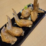 EAT BOX - 【名物】こだわり手仕込み‼手羽のからあげ5本700円