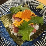 EAT BOX - 海鮮手巻き寿司700円