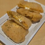 EAT BOX - バターナッツカボチャクリームチーズコロッケ300円