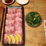 酒肴焼肉　かがり火 - 