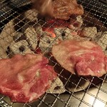 酒肴焼肉　かがり火 - 