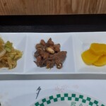 趙の飲茶 888 - お粥の付け合わせ三品