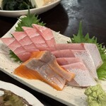 八丈島郷土料理 源八船頭 - 