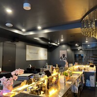R1 TOKYO Bar&Restaurant - 