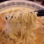 久留米ラーメン清陽軒 - 久留米らしい細麺（カタさのオーダー可）
