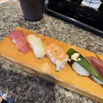 回転寿司 鮮 - 料理写真: