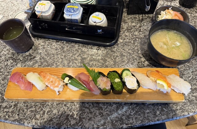 Kaiten Sushi Sen Ichinomiya Ten photo 3