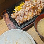 ビフテキ屋 まるり - 
