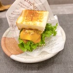 汐汲坂 恵びね - 