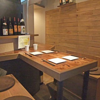 reserved OK! The calm and modern Japanese interior is perfect for a date or while sightseeing.