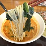 泰山 - 麺リフトアップ