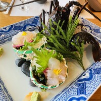 活伊勢海老料理 中納言 神戸三宮本店 - 