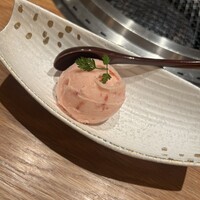 北新地 肉料理 名門 - 