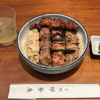 伊勢廣 京橋本店 - 「焼鳥5本丼」（2,800円）