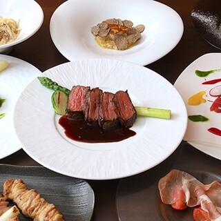 おすすめは、珠玉の逸品を味わえる『贅沢イタリアンコース』