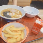 ８番らーめん - 