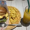 テディーズ ビガー バーガー 原宿表参道店