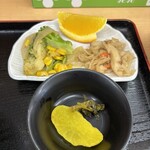 おかだうどん - 定食のオカズ♪