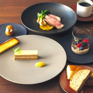 お昼から贅沢に。お好きな組合わせで愉しむプリフィックスランチ