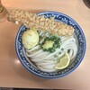 梅田 釜たけうどん