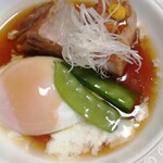 鮨・割烹 清瀧 - 豚角煮と温玉絹さや添え