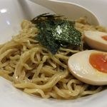 麺屋 菜々兵衛 - つけそばの麺のアップ