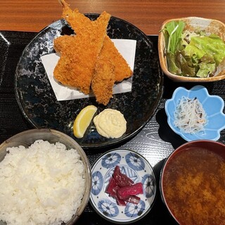 鮨べろ酒場 三四郎_2