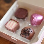 カルディコーヒーファーム - 料理写真:ガヴァルニー プラリネアソートボックス☆