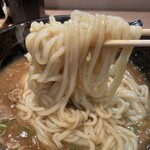 武膳 - とろみの強いカレー餡が絡んでモッタリと持ち上がります