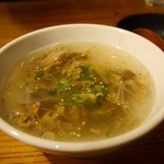 炭火焼肉 筵 - 牛スジスープで