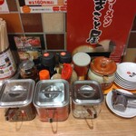 ラーメンまこと屋 - 家系のようなサービス
