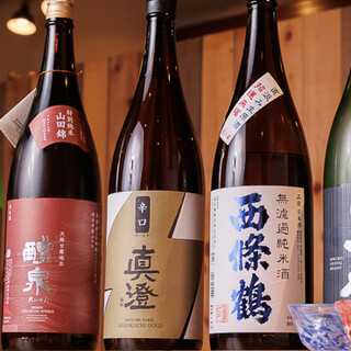 料理に合う日本酒を10種以上取り揃え◆季節限定もご用意♪