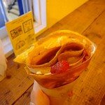 クレープ えんどう - シュガーバターにクリームチーズといちご、やっぱ生クリームがいいな