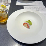 Japanese Soba Noodles 蔦 - デザートは苺大福と抹茶のムース