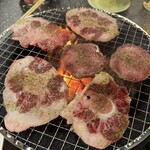 萩之茶屋鶴一 - 