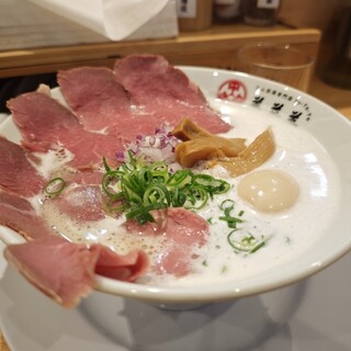 口コミ一覧 : ラム白湯専門店 羊羊羊 - 関大前/ラーメン [食べログ]