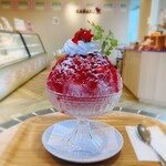 パティスリーカラク - 苺と薔薇