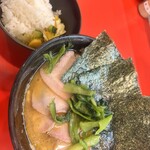 家系総本山 吉村家 - 