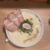 鶏そば 啜る 丸の内本店