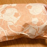 梅花亭 - 包み紙