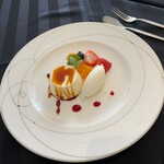 リストランテ ストラーダ - ドルチェ(パンナコッタ・ココナッツアイス・フルーツ)