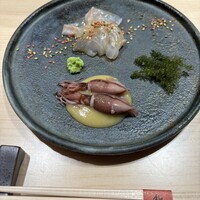 銀座 鮨 魯久 - ホタルイカ酢味噌、うみぶとう、昆布締めたい