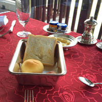 メインダイニングルーム - パン（朝食）