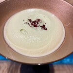 鉄板焼 grow - グリンピーススープ