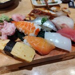 海鮮れすとらん 魚輝水産 JR平野駅前店 - 