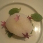 大分県産天然岩牡蠣・クレソン・檸檬風味の玉葱