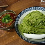 雨は、やさしく - 抹茶和え辛つけ麺大（８２０円）です。2014年7月