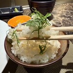 名駅 鉄板焼き 森本Ｘ Premium - ガリの炊き込みご飯　好みです！生姜の香りふわっ！