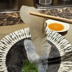 名駅 鉄板焼き 森本Ｘ Premium - 造里　愛知県豊浜産平目❗️上品な甘み