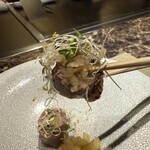 名駅 鉄板焼き 森本Ｘ Premium - 厳選黒毛和牛肩ロースの焼きしゃぶしゃぶ